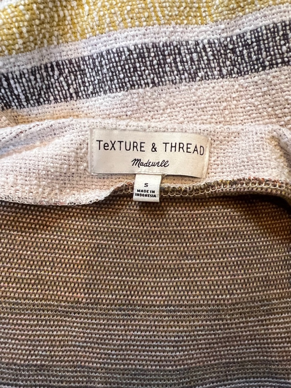Madewell Texture & Thread button front top - Picture 4 of 5